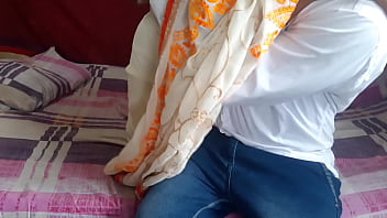 Indian XXX Caught Sister Watching Porn In Mobile Then Fucking hard with clear hindi voice